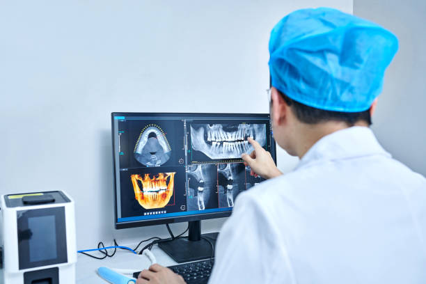 Best Emergency Cosmetic Dentistry (e.g., broken veneers) in Oak Trail Shores, TX